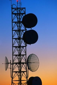 Broadband and Narrowband Communications Amplifiers
